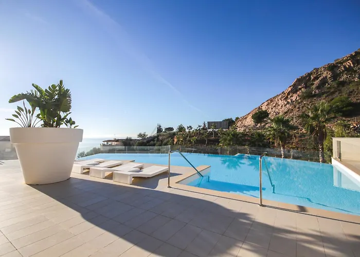 Stunning Sea Views At Stupa Hills Apartament