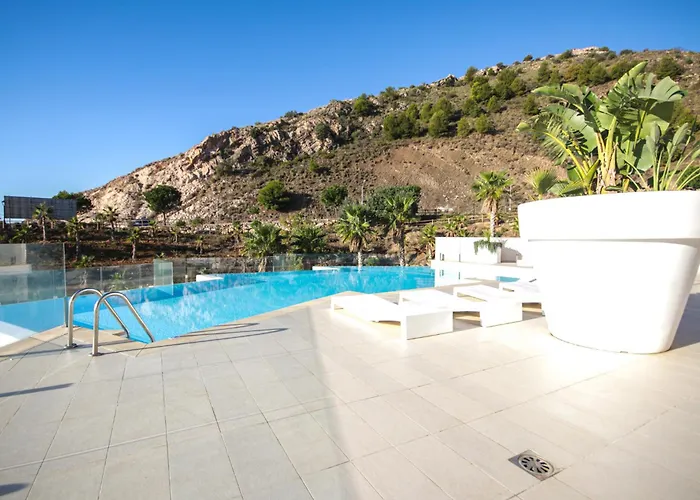Stunning Sea Views At Stupa Hills Apartament *