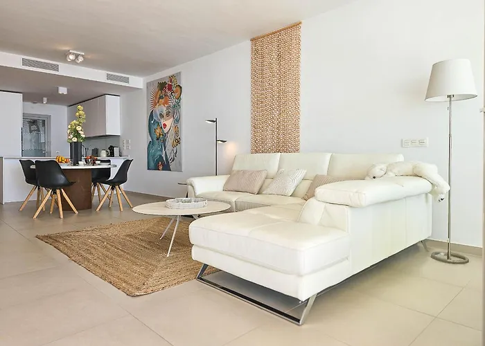 Stunning Sea Views At Stupa Hills Apartament Benalmádena