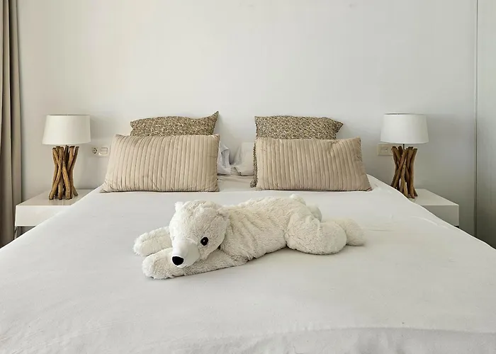 Stunning Sea Views At Stupa Hills Apartament Benalmádena
