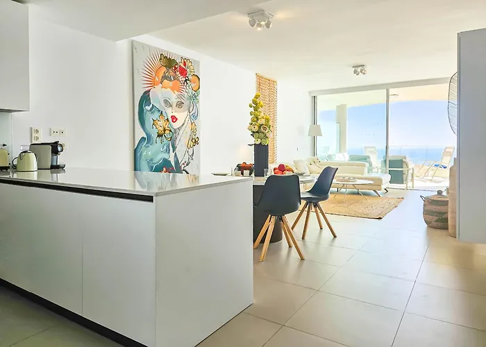 Stunning Sea Views At Stupa Hills *